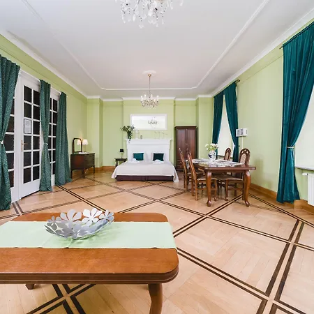 Apartamenty w Pałacu Pod Baranami-3